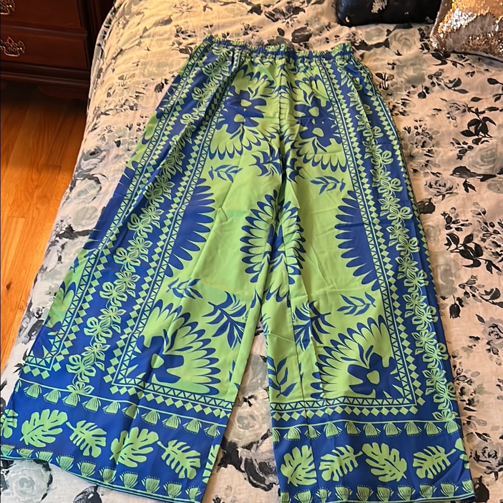 Floral Green and Blue Women's Palazzo Pants - Sz L